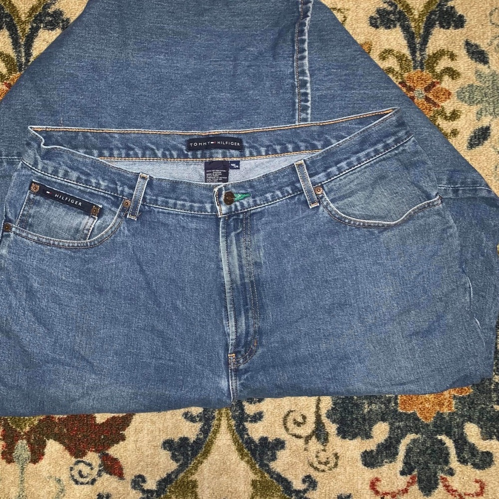 Tommy Hilfiger jeans size 40